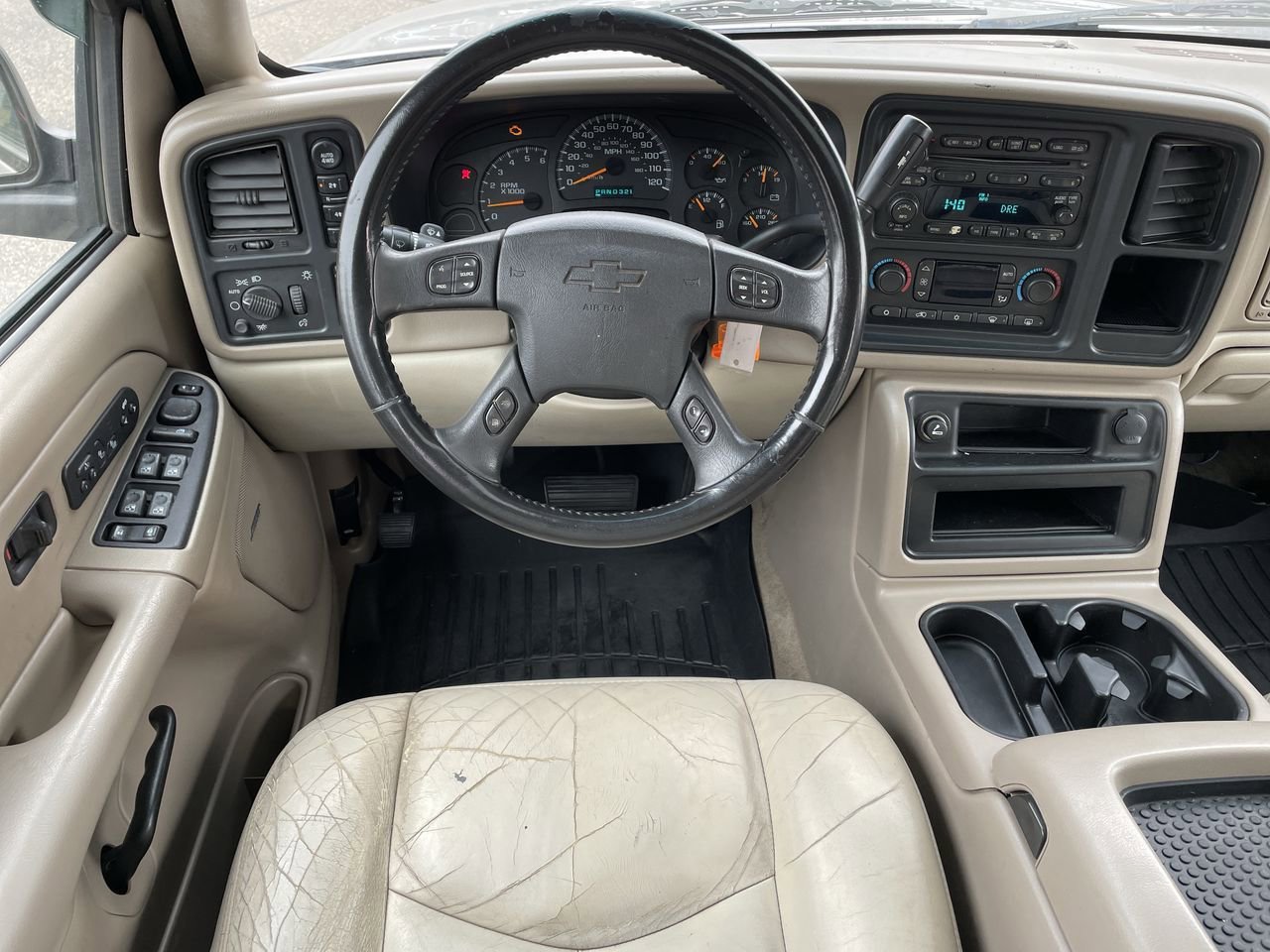 Thumbnail: 2005 Chevrolet Suburban - 11