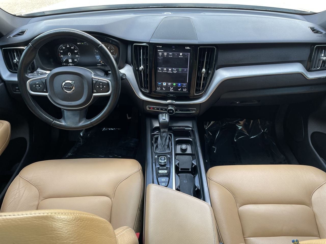 Thumbnail: 2020 Volvo XC60 - 23