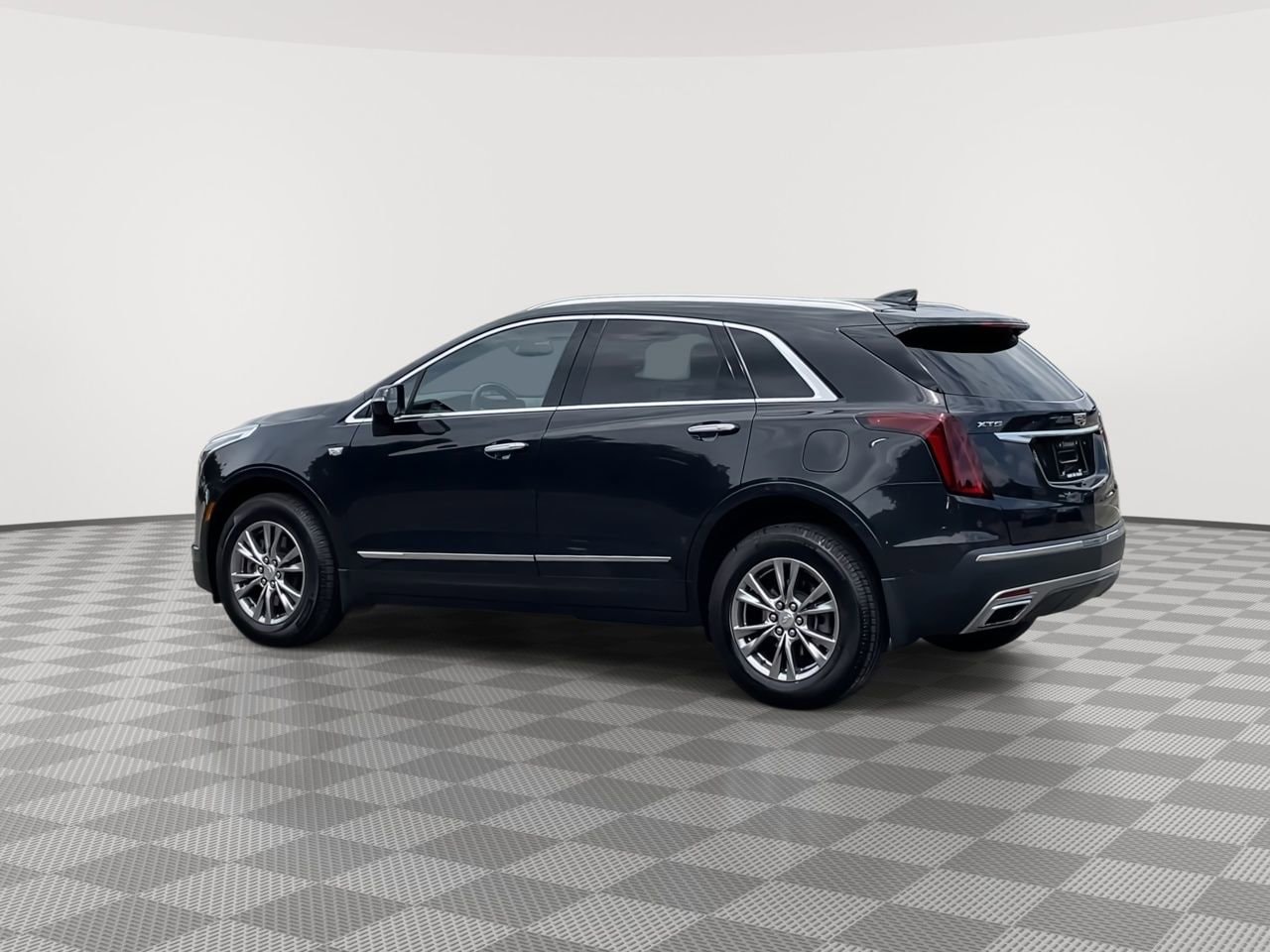 Thumbnail: 2020 Cadillac XT5 - 6