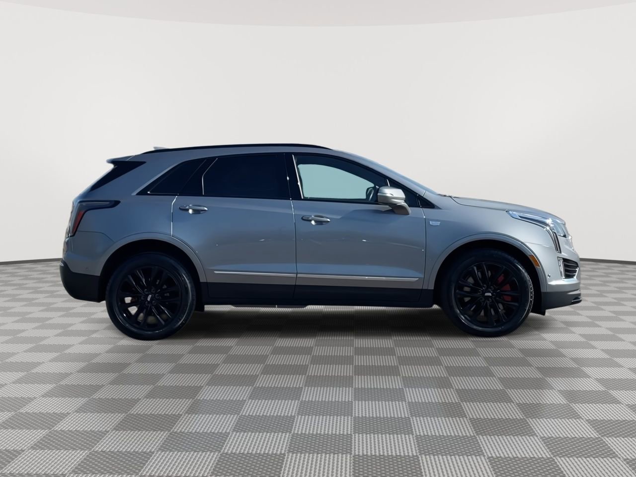 Thumbnail: 2024 Cadillac XT5 - 9