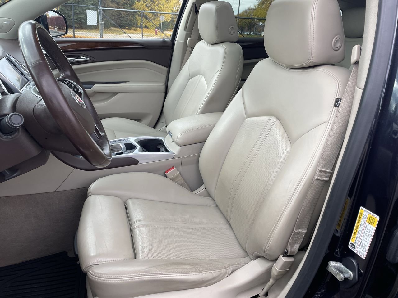 Thumbnail: 2015 Cadillac SRX - 12