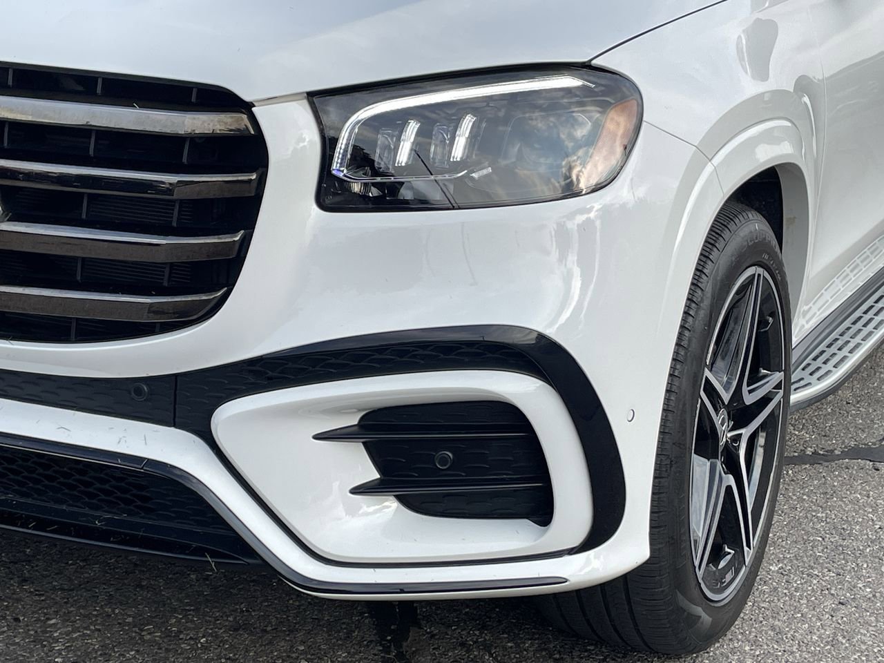 Thumbnail: 2024 Mercedes-Benz GLS - 39
