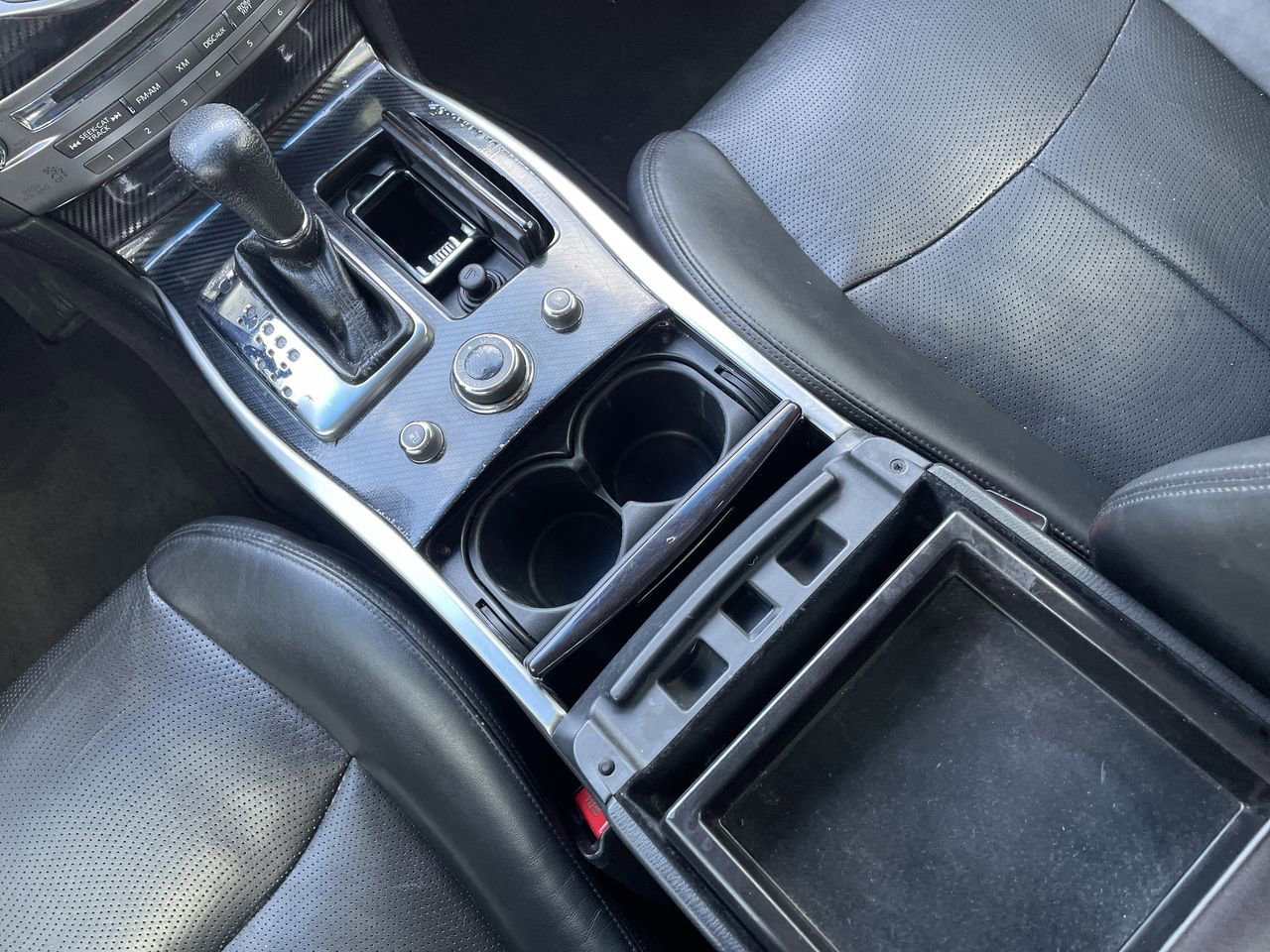 Thumbnail: 2012 INFINITI M37 - 24