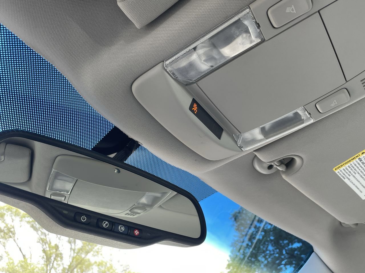 Thumbnail: 2011 Buick Lucerne - 26
