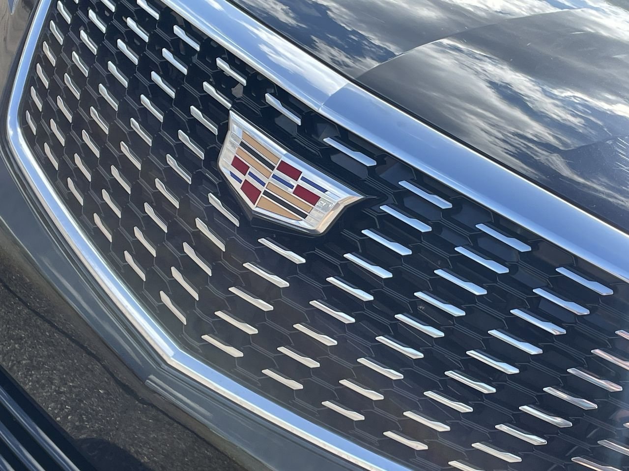 Thumbnail: 2024 Cadillac XT5 - 34