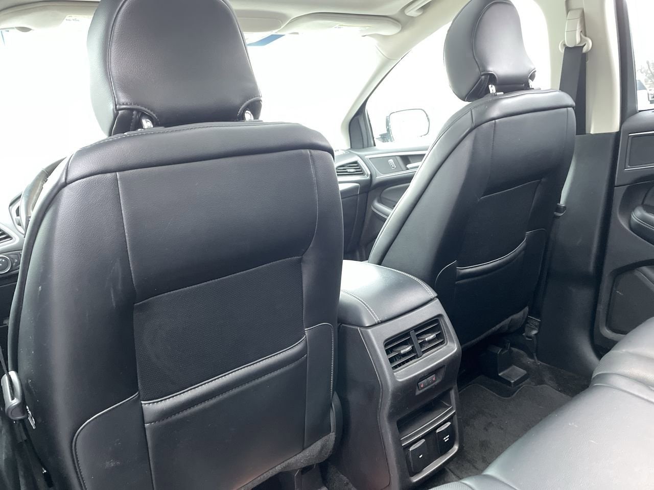 Thumbnail: 2018 Ford Edge - 20