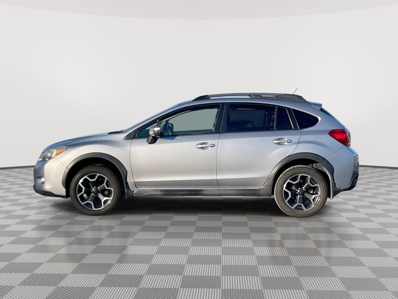 Thumbnail: 2015 Subaru XV Crosstrek - 5