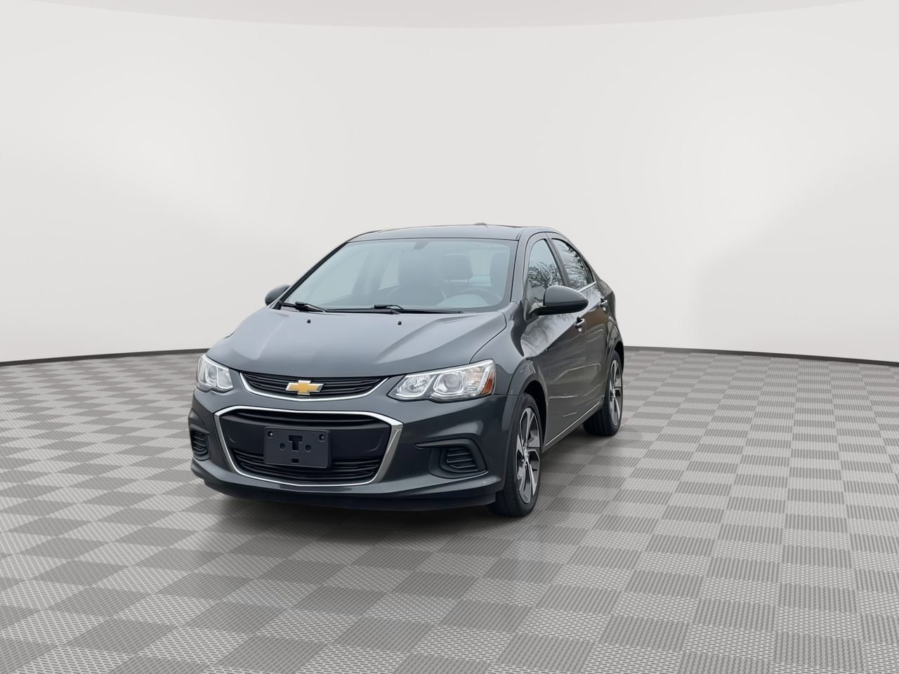 Thumbnail: 2020 Chevrolet Sonic - 3