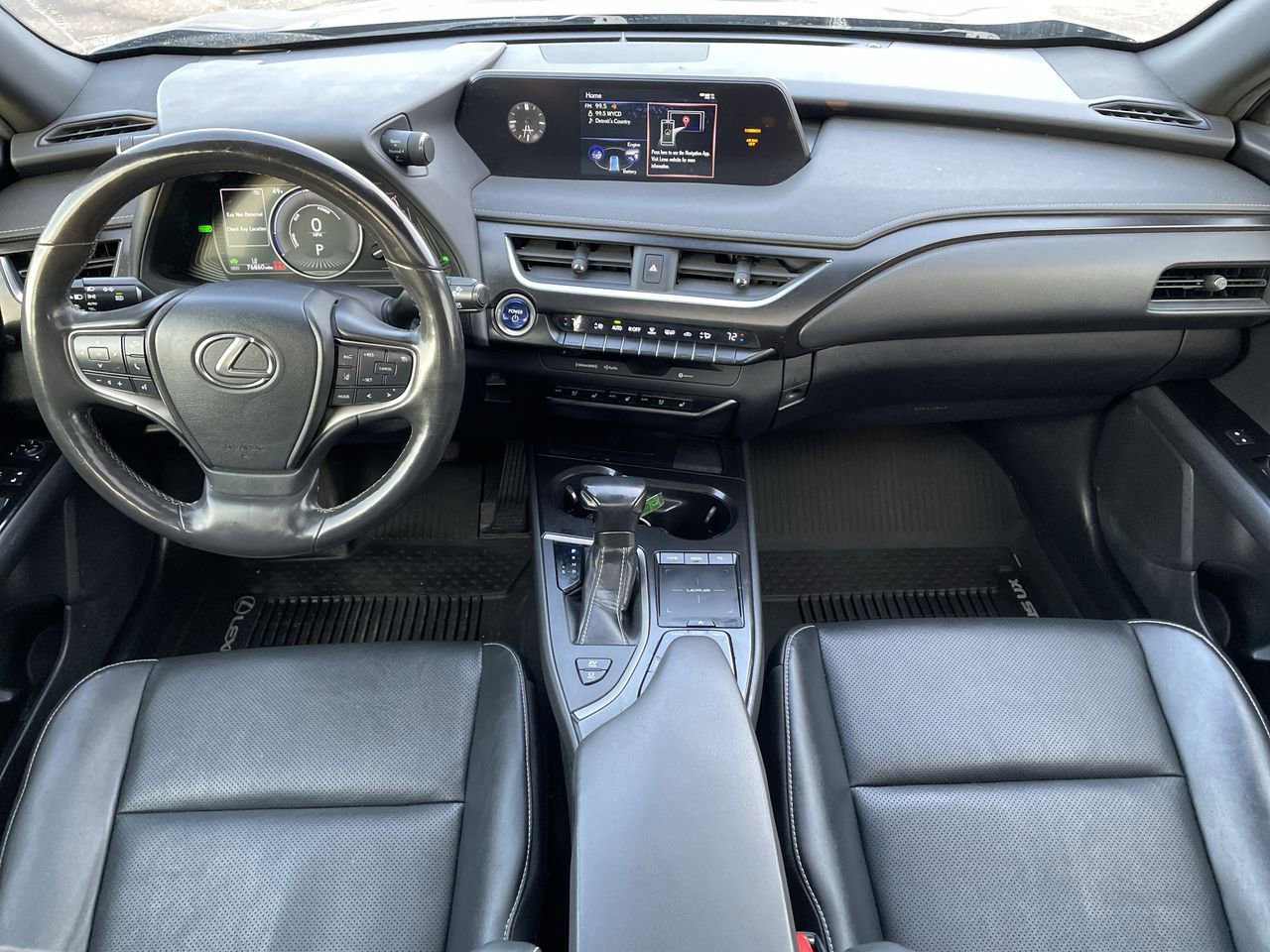 Thumbnail: 2020 Lexus UX - 24