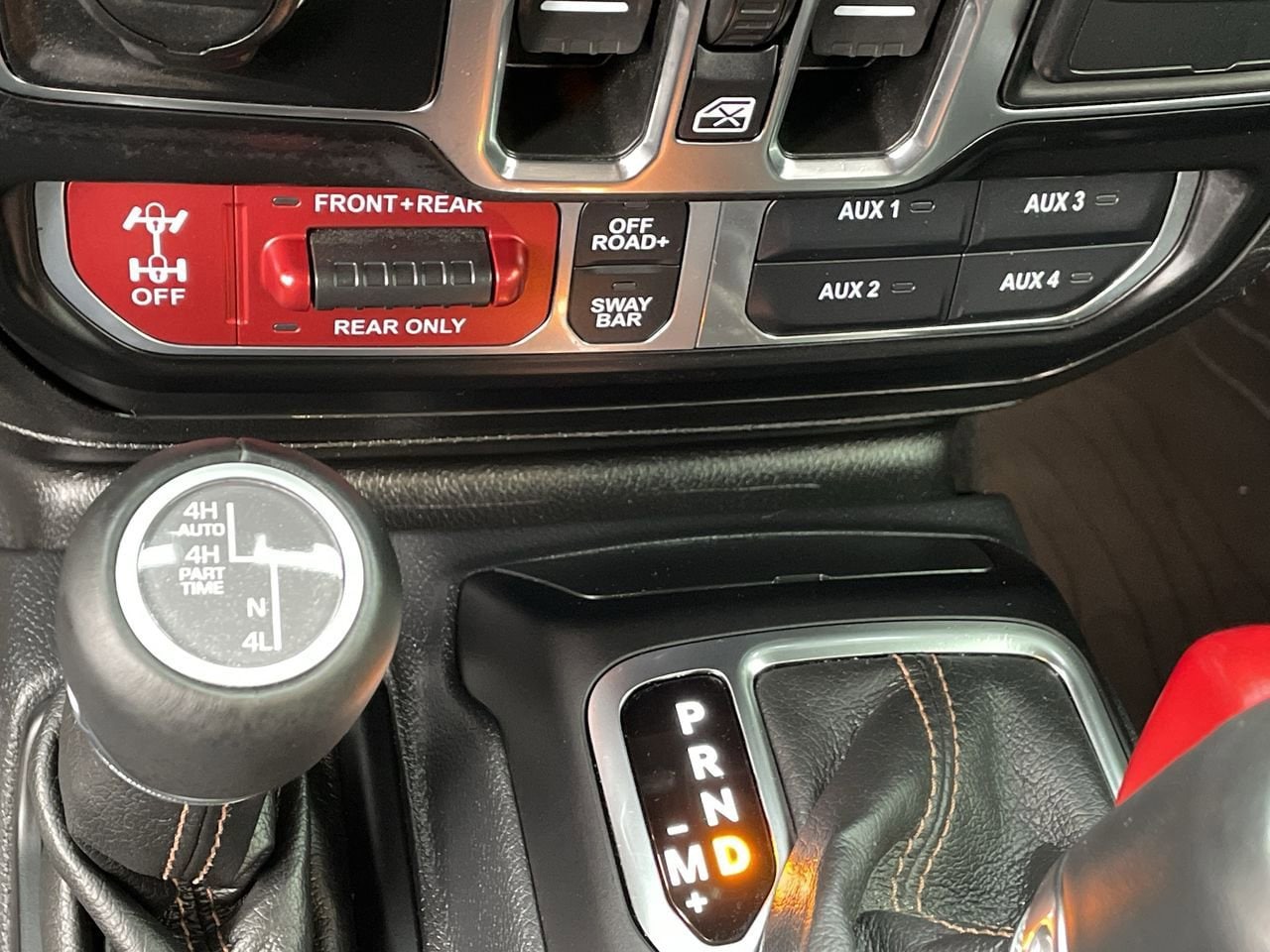 Thumbnail: 2021 Jeep Wrangler - 27