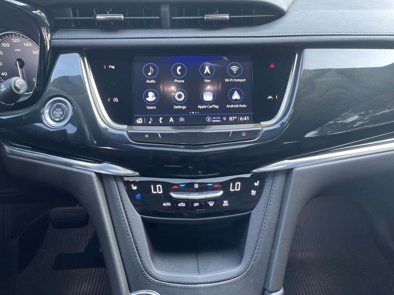 Thumbnail: 2023 Cadillac XT6 - 13
