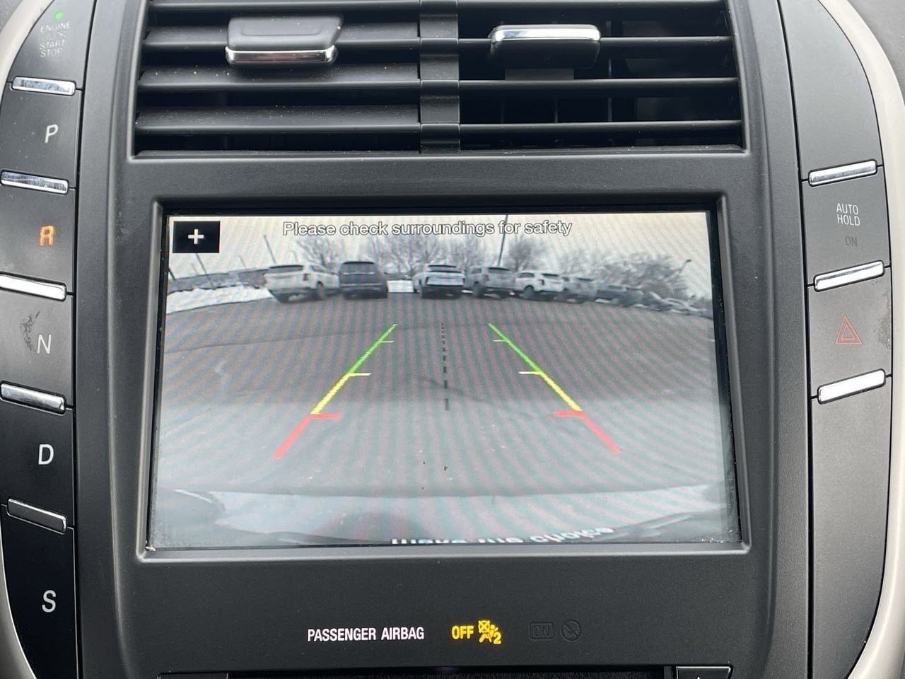 Thumbnail: 2017 Lincoln MKC - 29