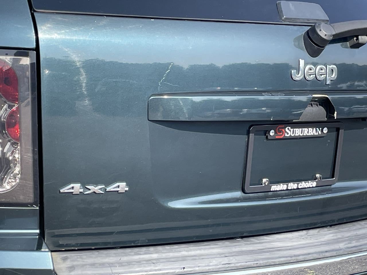 Thumbnail: 2005 Jeep Grand Cherokee - 38