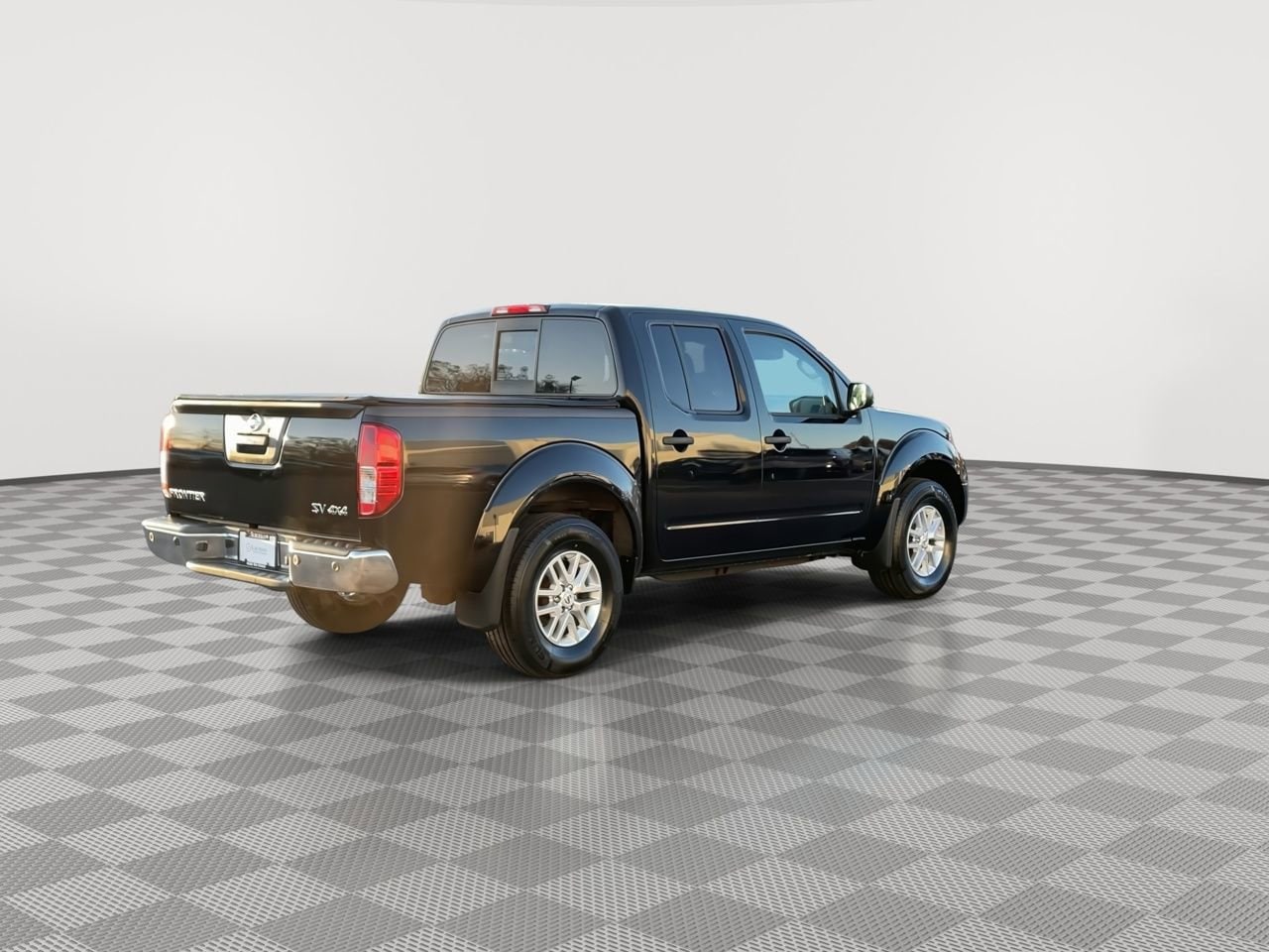 Thumbnail: 2015 Nissan Frontier - 8