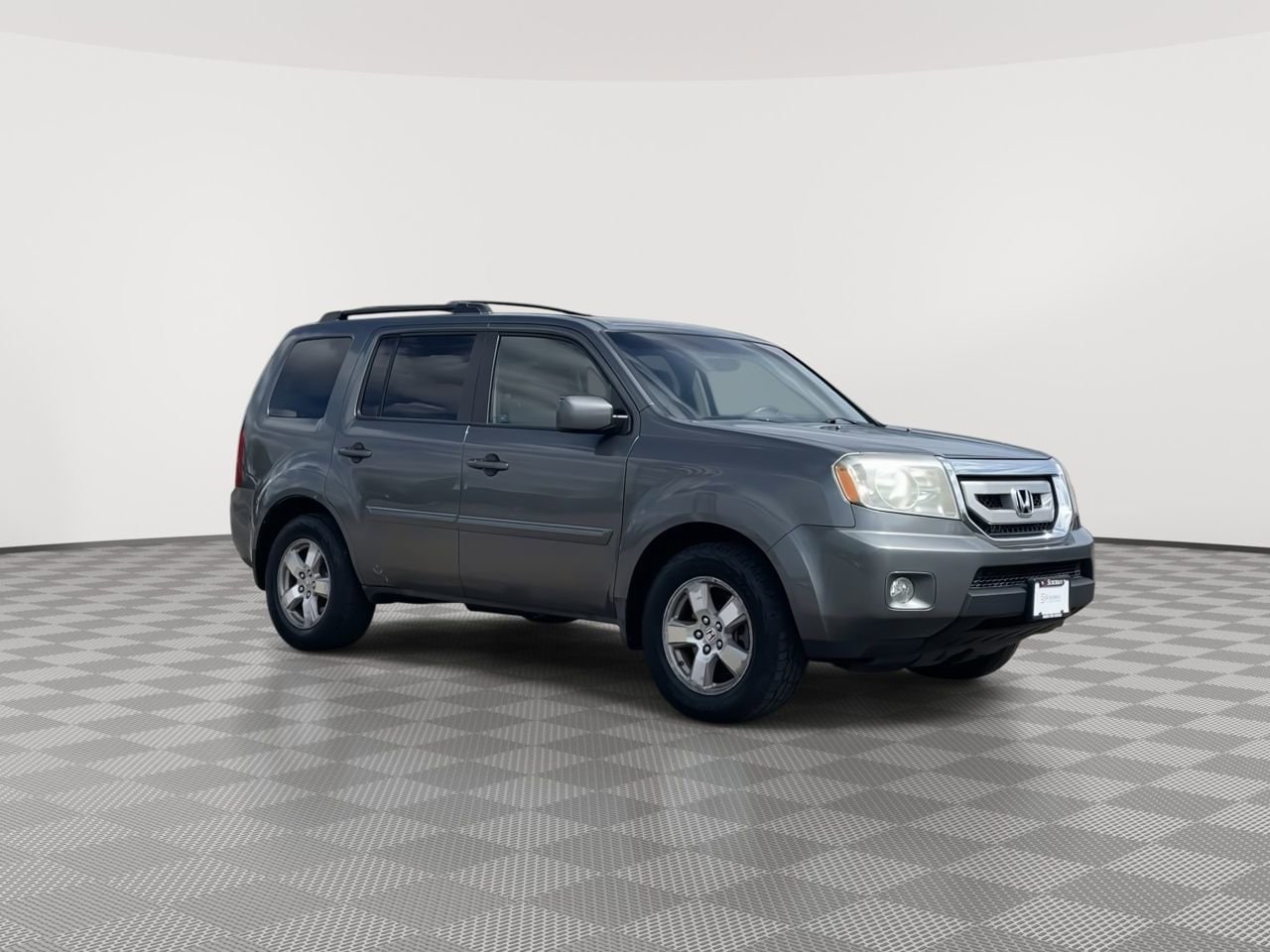 Used 2009 Honda Pilot EX with VIN 5FNYF48409B004581 for sale in Plymouth, MI
