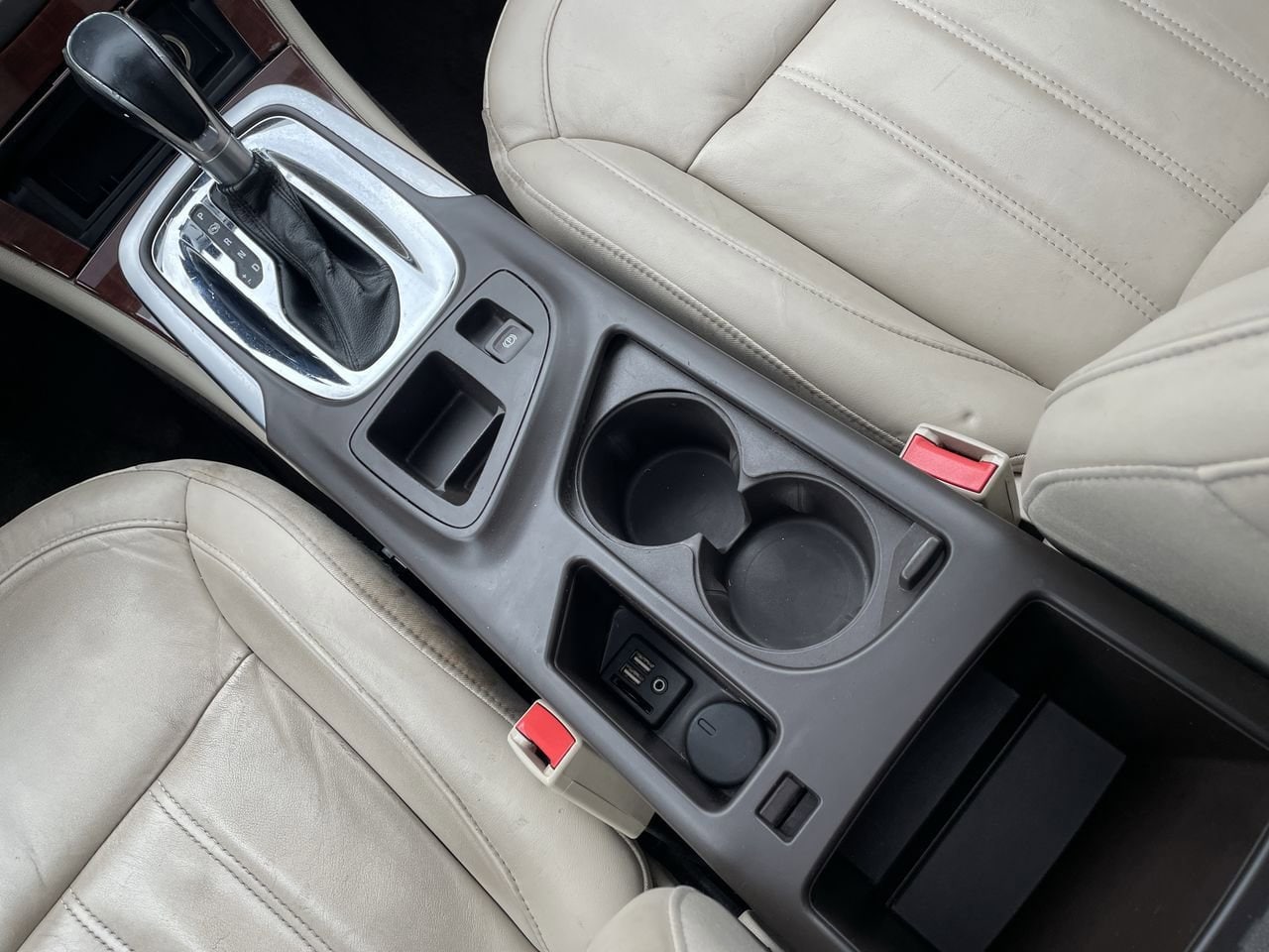 Thumbnail: 2014 Buick Regal - 24