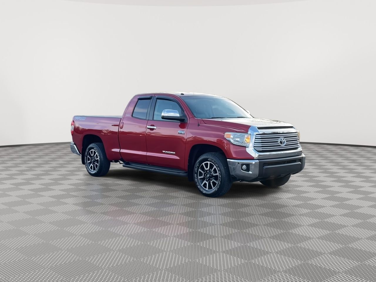 2014 Toyota Tundra Limited photo 2