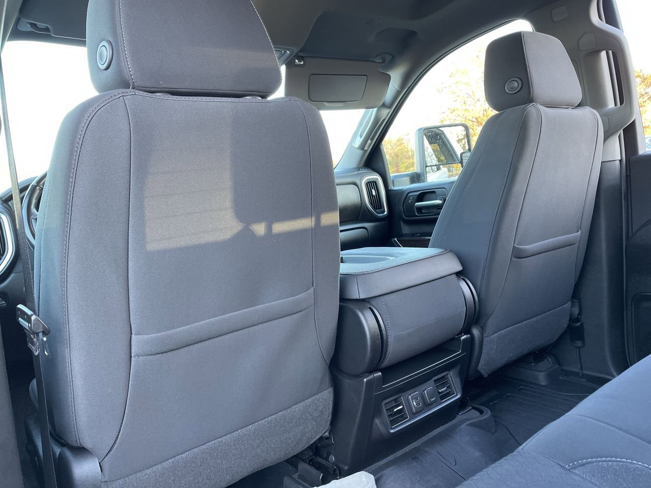 Thumbnail: 2022 GMC Sierra 2500 - 20