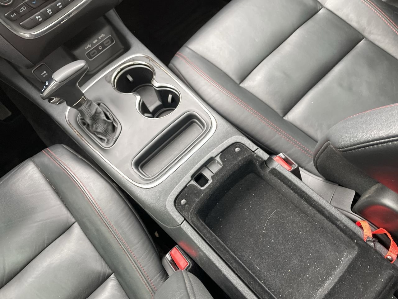 Thumbnail: 2018 Dodge Durango - 28