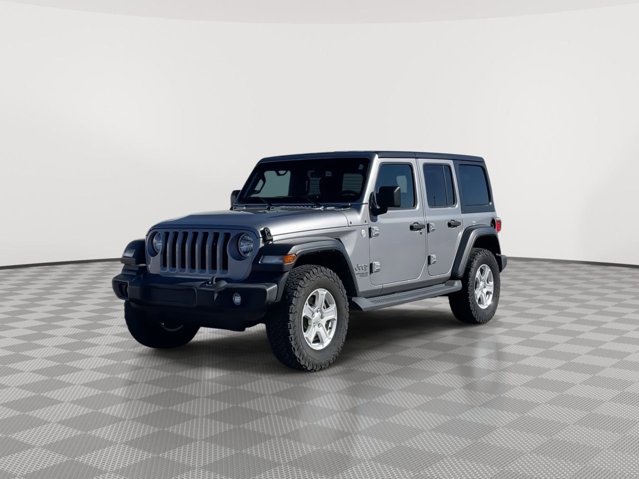 Thumbnail: 2019 Jeep Wrangler - 4