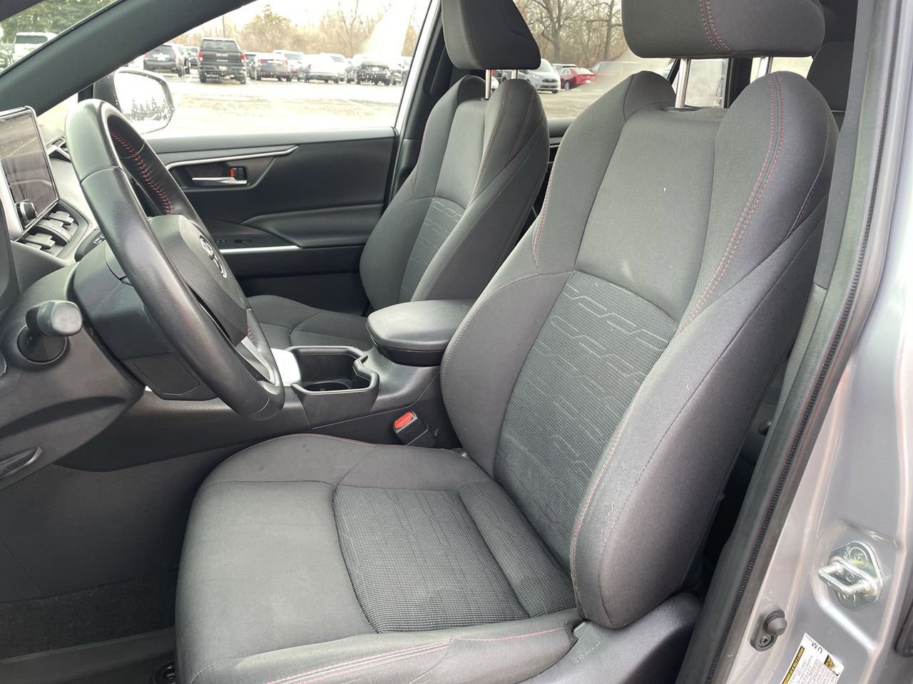 Thumbnail: 2023 Toyota RAV4 - 12