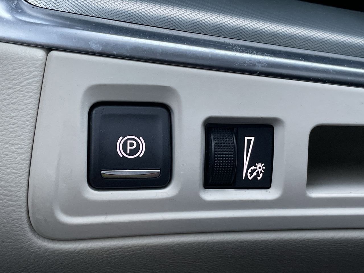 Thumbnail: 2023 Cadillac XT5 - 30