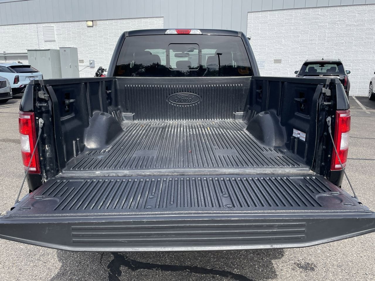 Thumbnail: 2018 Ford F-150 - 17