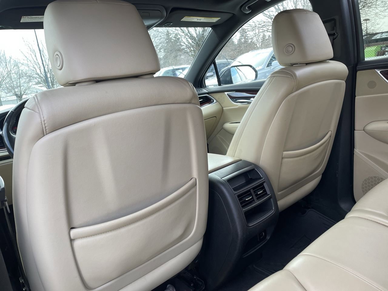 Thumbnail: 2017 Cadillac XT5 - 20