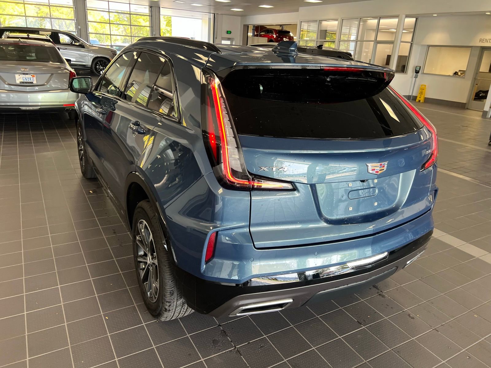 2024 Cadillac XT4 Sport photo 2