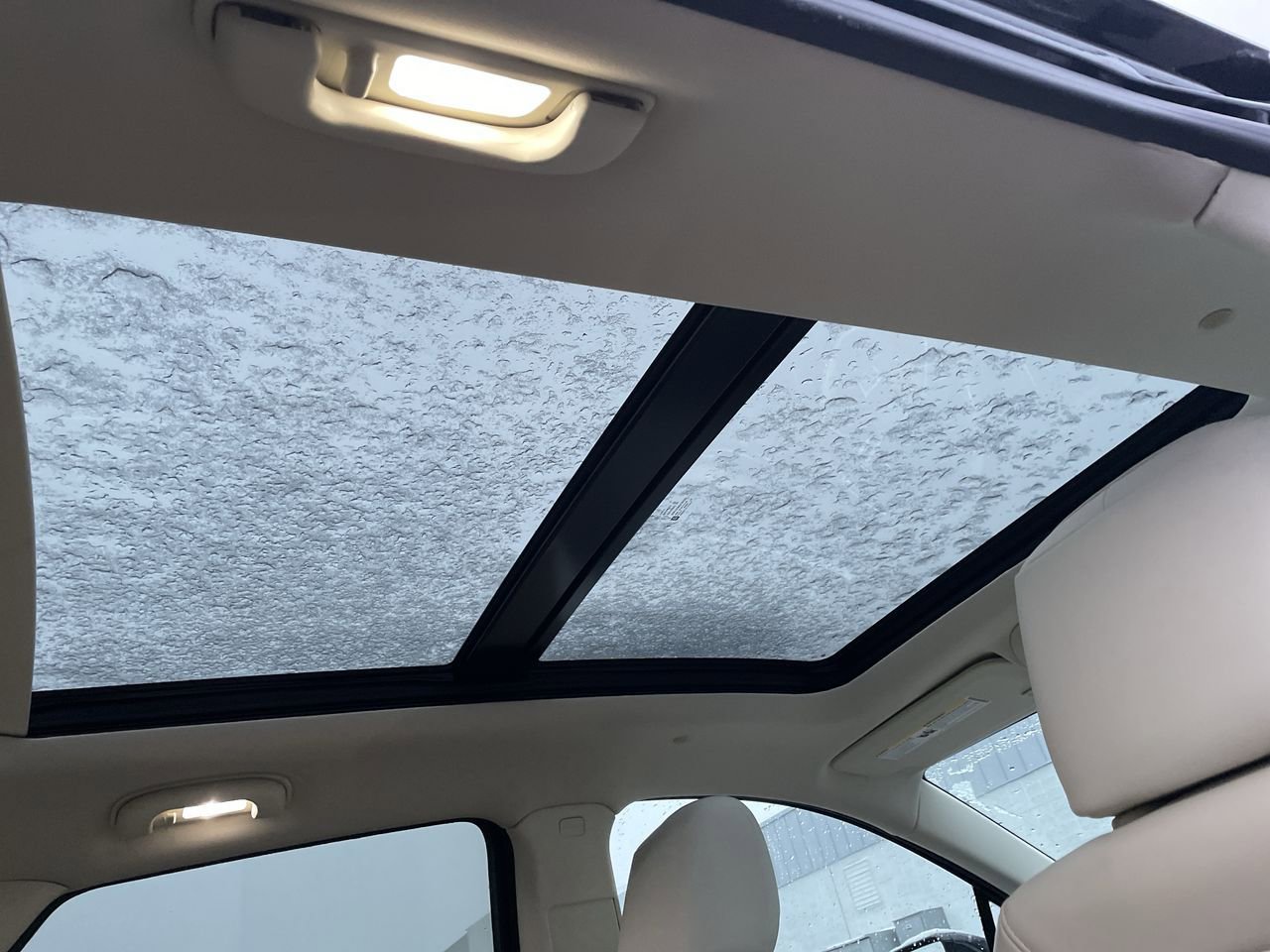 Thumbnail: 2023 Cadillac XT5 - 21