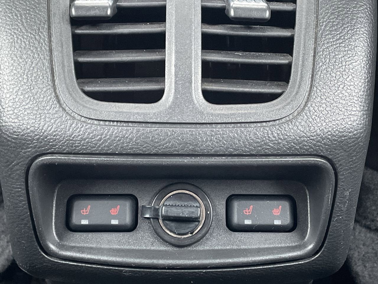 Thumbnail: 2017 Ford Taurus - 21