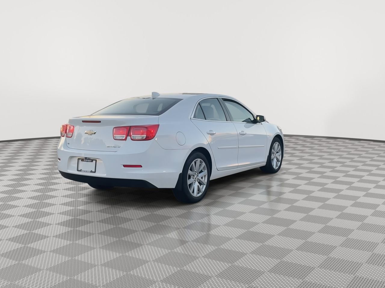 Thumbnail: 2015 Chevrolet Malibu - 8