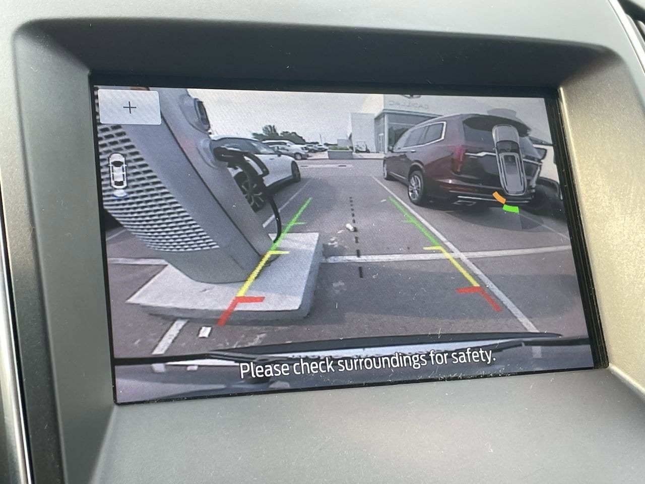 Thumbnail: 2019 Ford Edge - 28