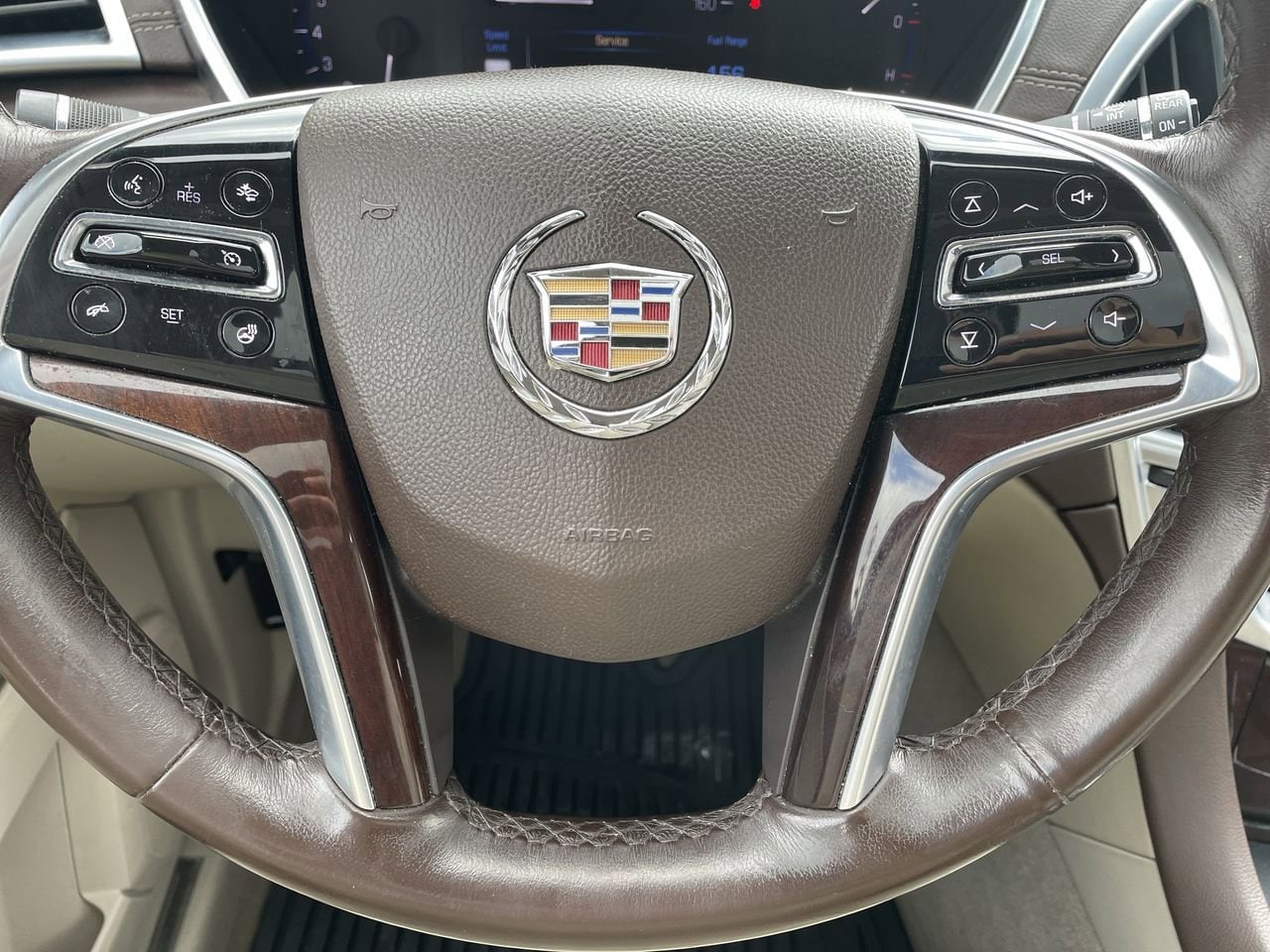 Thumbnail: 2015 Cadillac SRX - 10