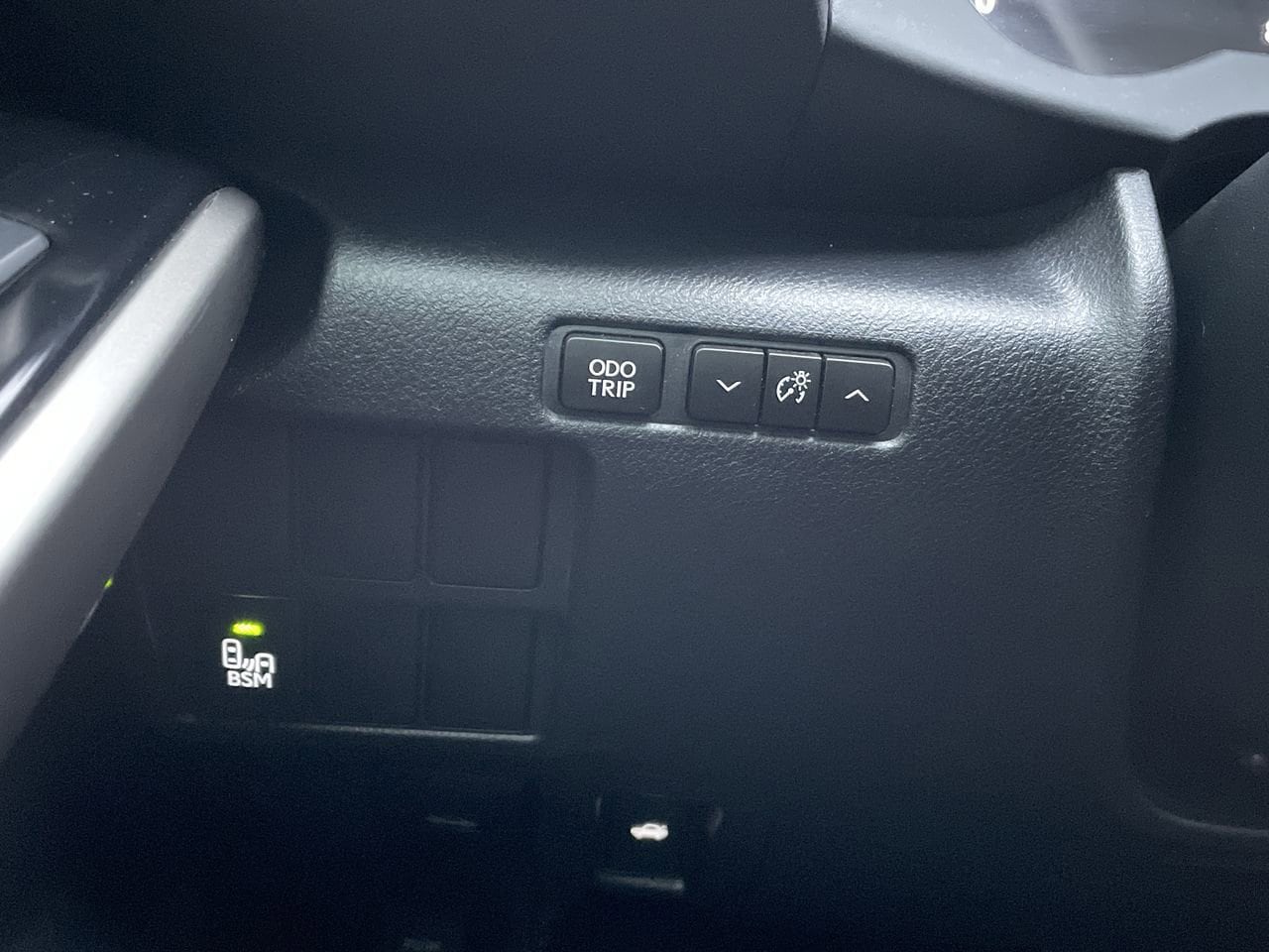 Thumbnail: 2014 Lexus IS - 28