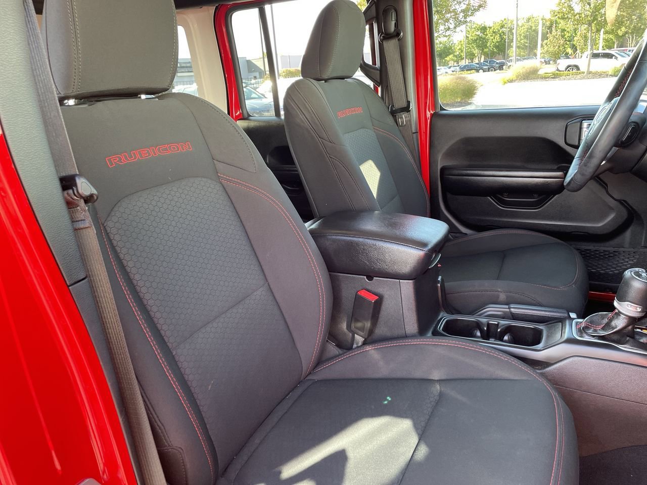 Thumbnail: 2020 Jeep Wrangler - 14