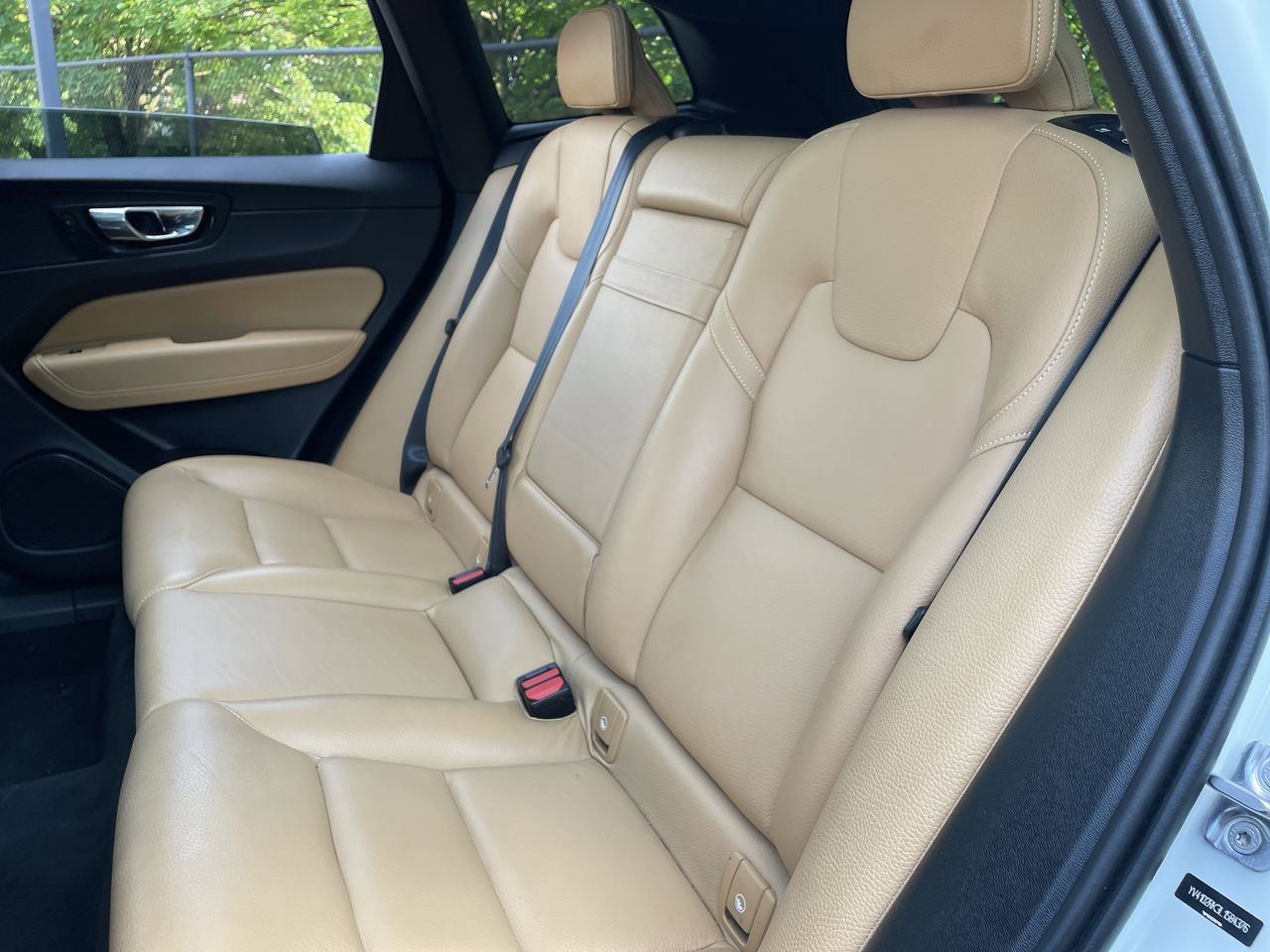 Thumbnail: 2020 Volvo XC60 - 19