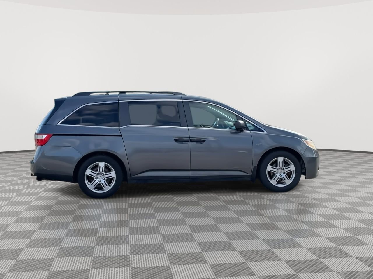 Thumbnail: 2012 Honda Odyssey - 9