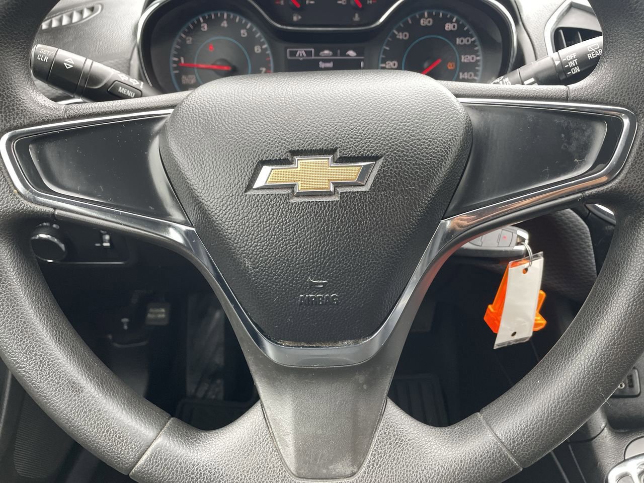 Thumbnail: 2019 Chevrolet Cruze - 10