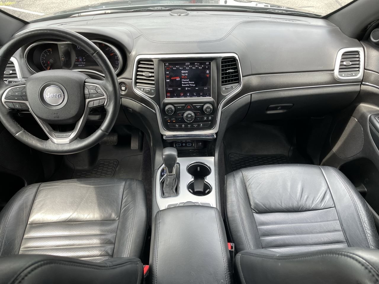 Thumbnail: 2018 Jeep Grand Cherokee - 25