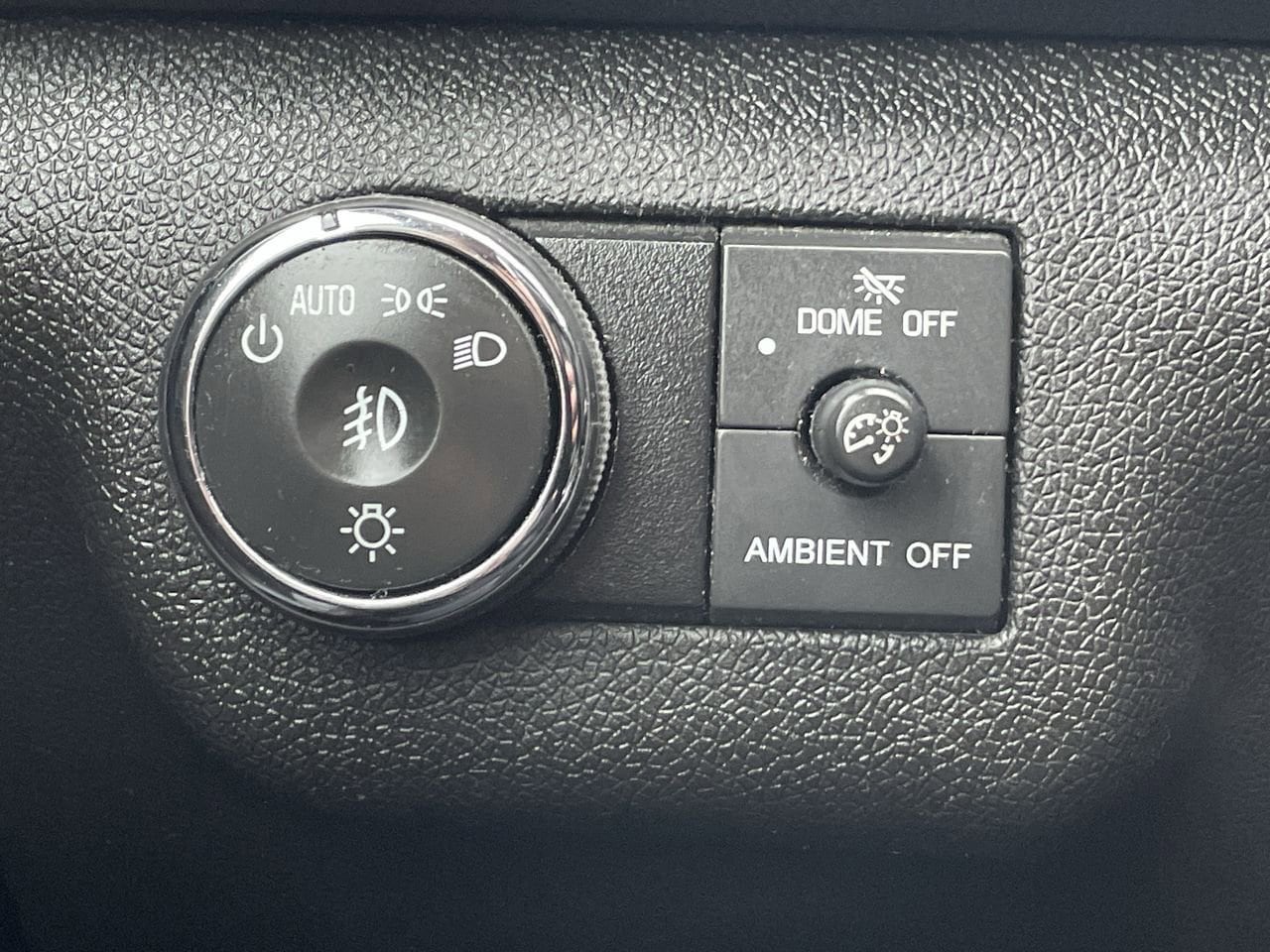 Thumbnail: 2013 Chevrolet Traverse - 26