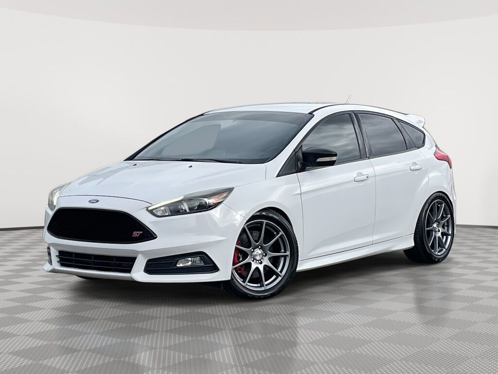 Used 2015 Ford Focus ST
