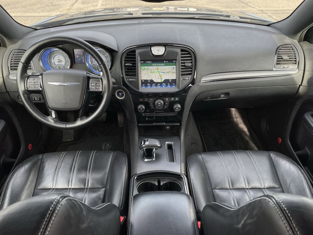 Thumbnail: 2013 Chrysler 300 - 22