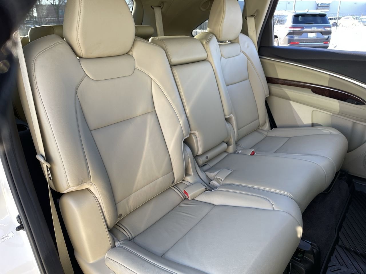 Thumbnail: 2017 Acura MDX - 15