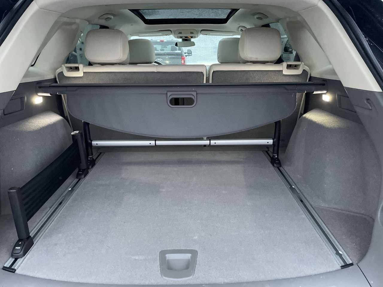 Thumbnail: 2023 Cadillac XT5 - 17