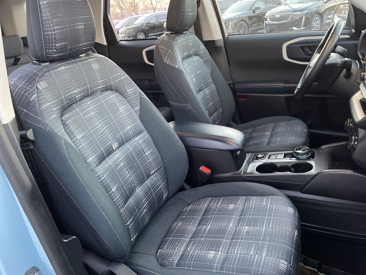 Thumbnail: 2023 Ford Bronco Sport - 14