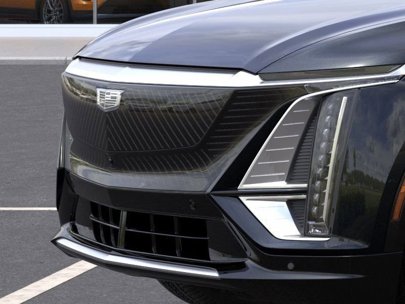 Thumbnail: 2025 Cadillac Lyriq - 13