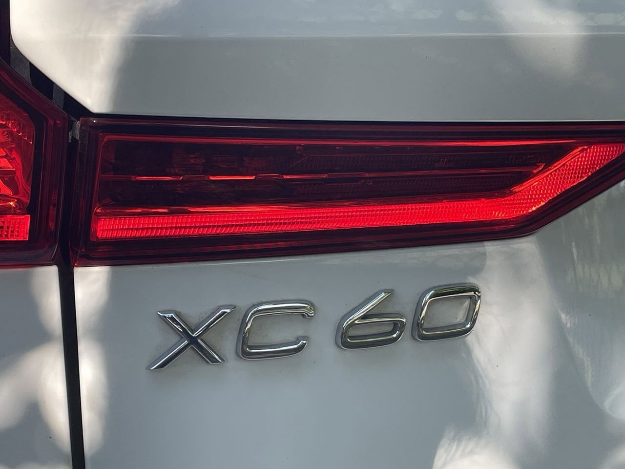 Thumbnail: 2020 Volvo XC60 - 36