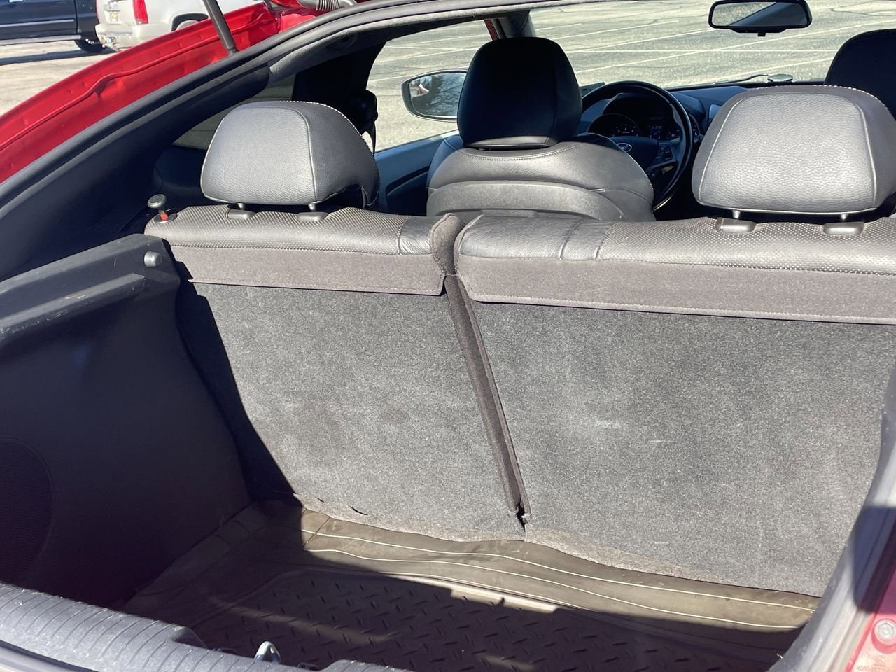 Thumbnail: 2014 Hyundai Veloster - 17