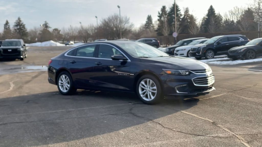 Used 2016 Chevrolet Malibu LT Car